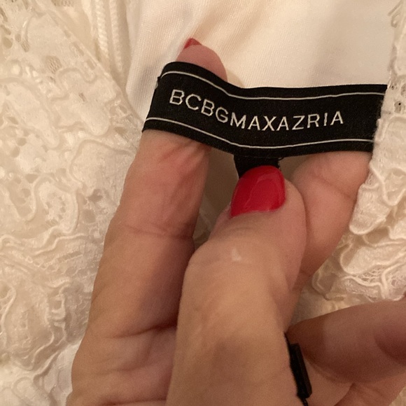 Off White long formal gown . Brand new with tags !! Size 4 - Picture 6 of 8